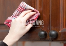 Những cách đơn giản có thể giúp làm sạch tủ bếp gỗ tự nhiên? Những cách đơn giản có thể giúp làm sạch tủ bếp gỗ tự nhiên?